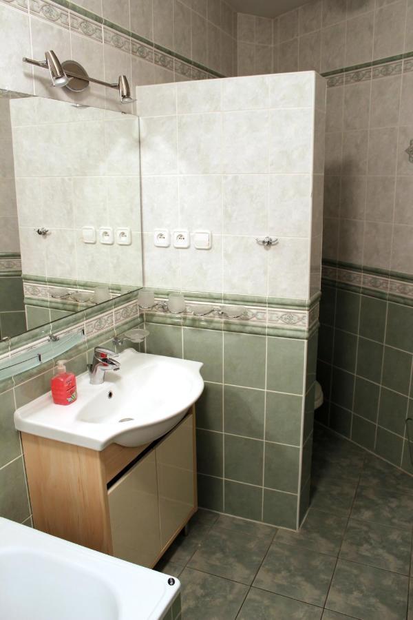 Apartman Triga Snina Extérieur photo