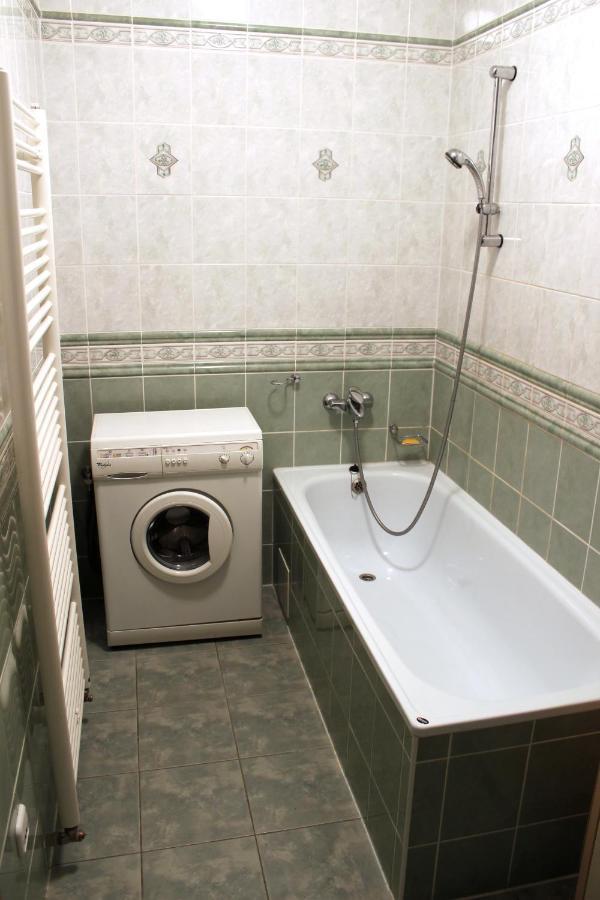 Apartman Triga Snina Extérieur photo
